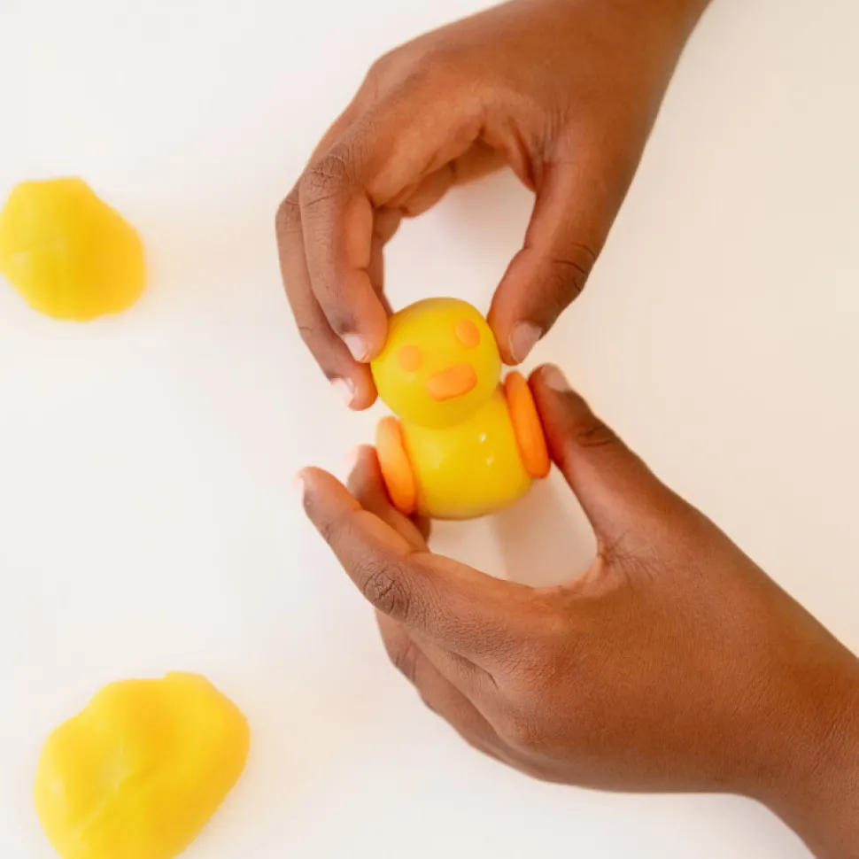 Juego de masa para baño naranja y amarilla con Ploofy