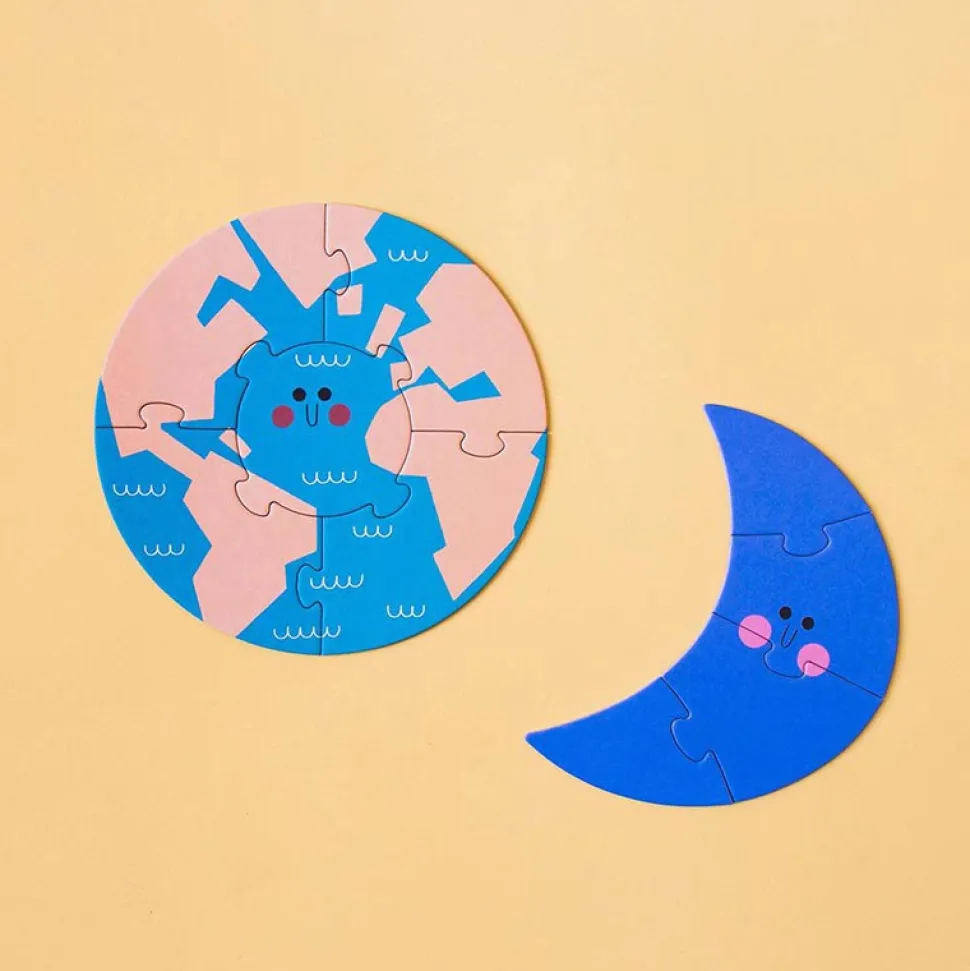 Puzzle valentina in space