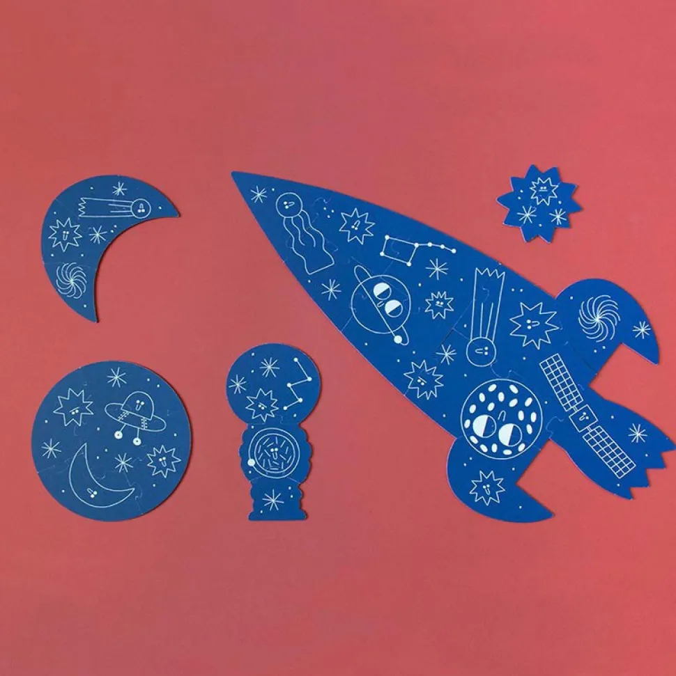 Puzzle valentina in space